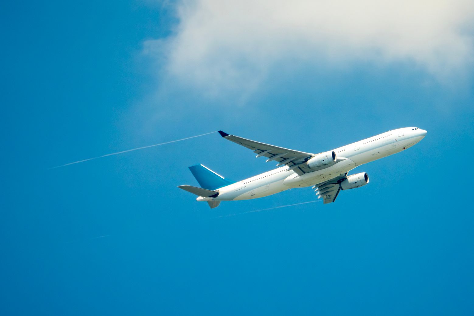7 Business-Class Seats That Are Actually Worth the Price