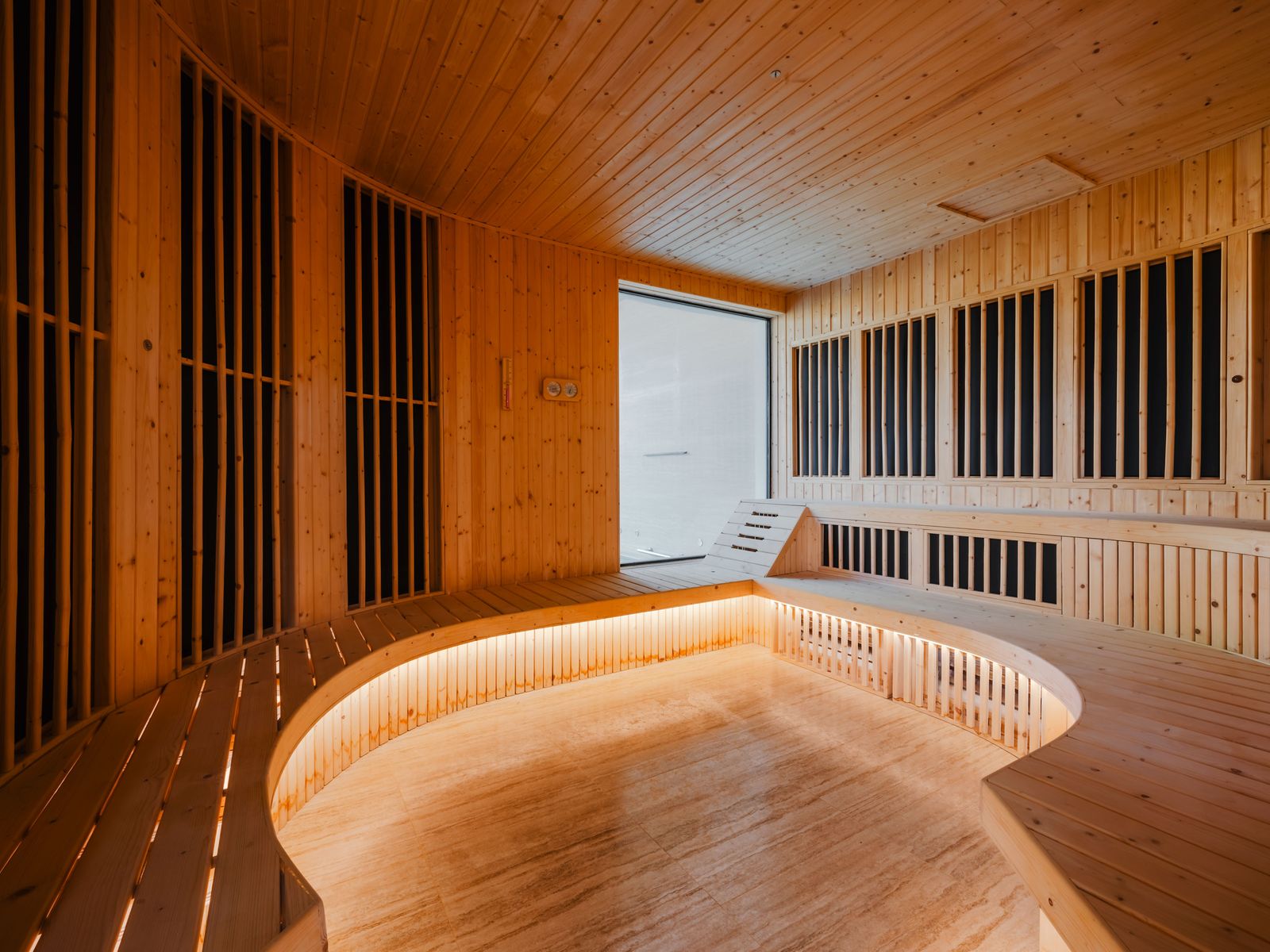 10 Best Hotel Saunas Around the World